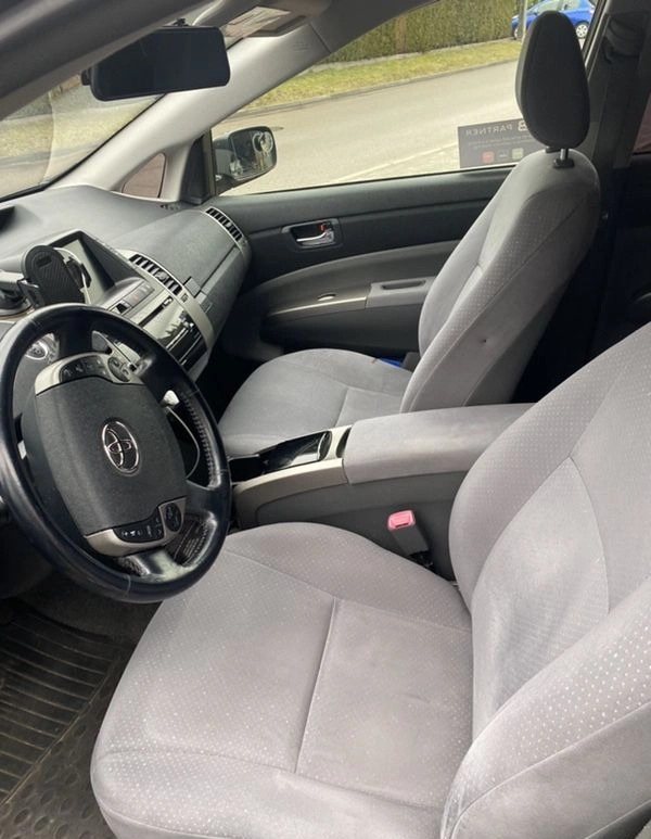 Toyota Prius cena 20500 przebieg: 382000, rok produkcji 2006 z Zgierz małe 92